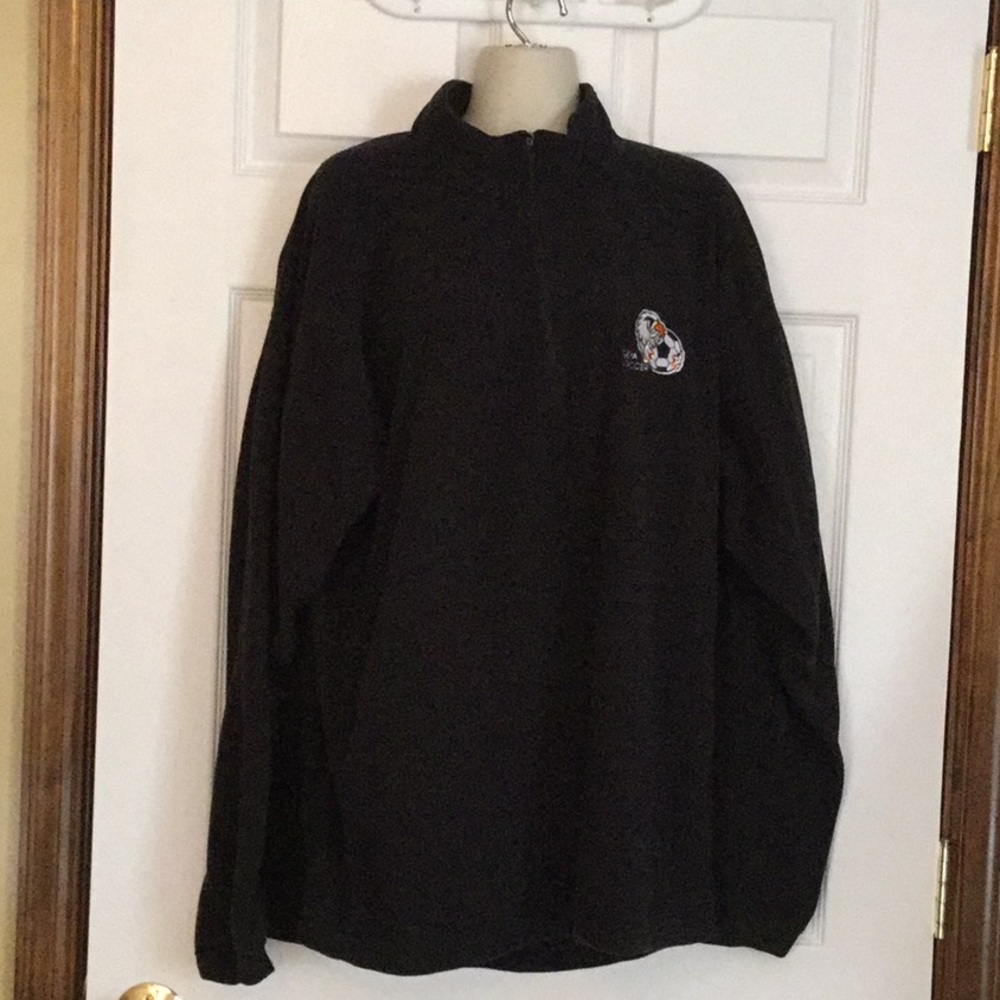 Colorado Timberline Fleece GEYA SOCCER top. NWT